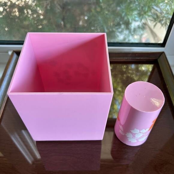 Vintage Pink Butterfly Bathroom Set – Tissue Box Cover & Cup - Picture 4 of 11